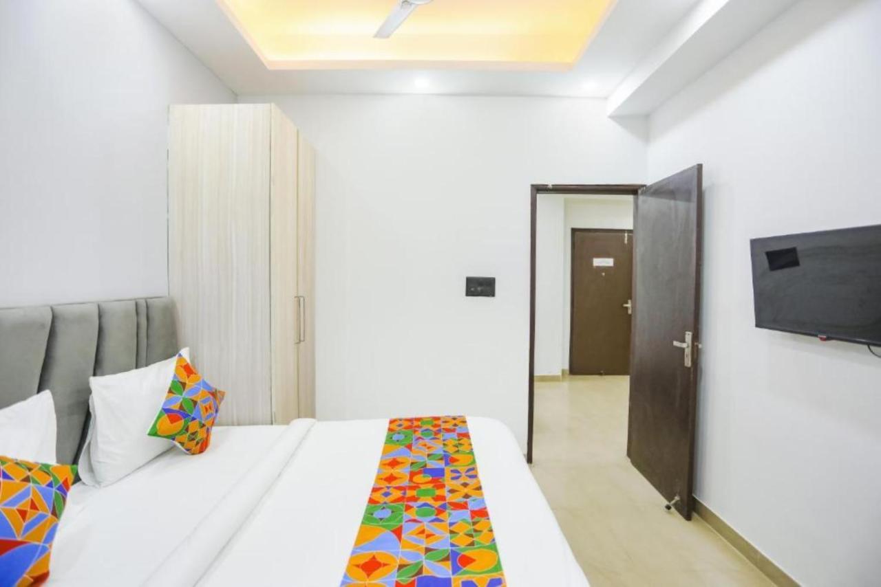 Hotel The Rasa At Vasundhara Ghaziabad Zewnętrze zdjęcie