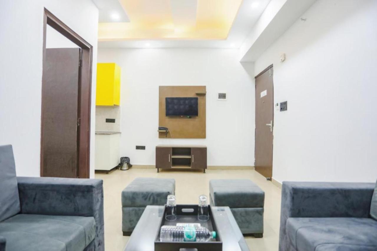 Hotel The Rasa At Vasundhara Ghaziabad Zewnętrze zdjęcie
