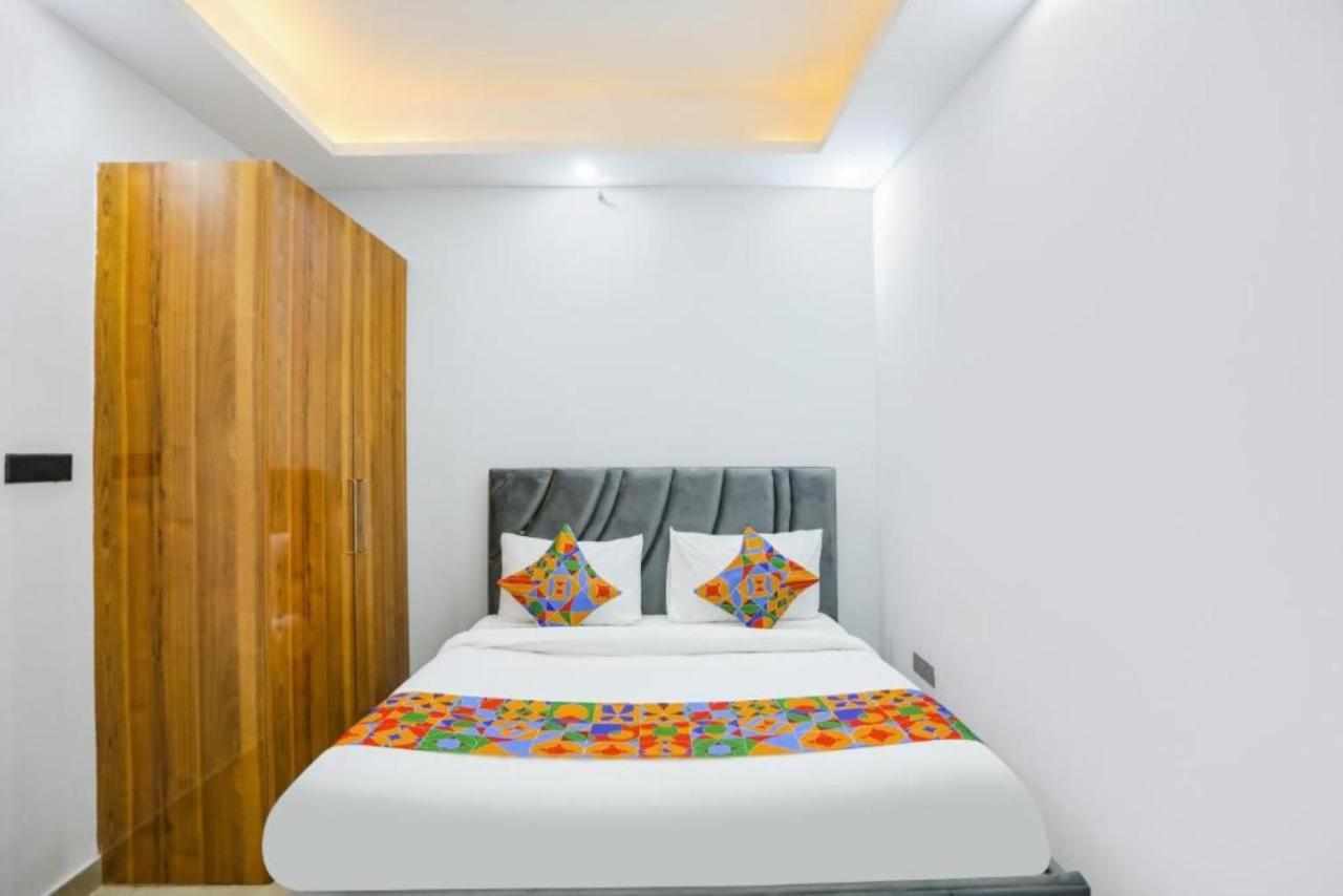 Hotel The Rasa At Vasundhara Ghaziabad Zewnętrze zdjęcie